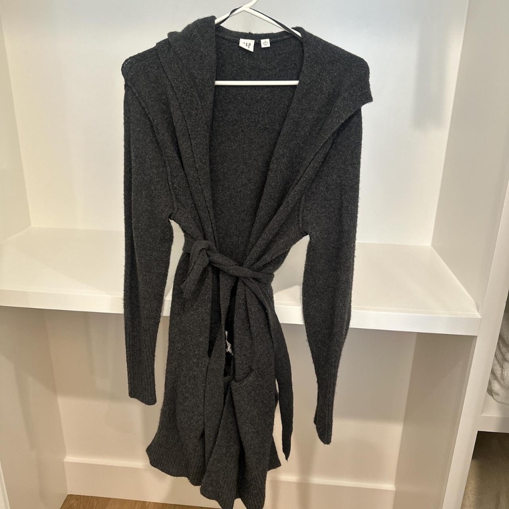 Gap Women's Grey Cardigan